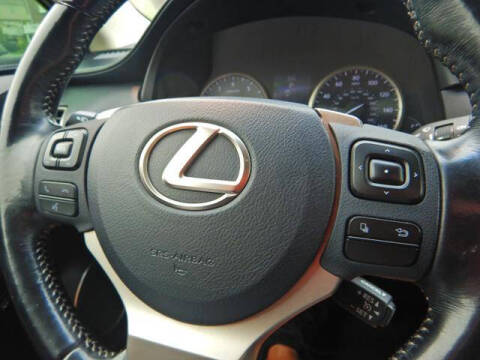 2016 Lexus NX 200t