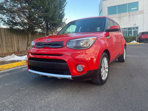 2018 Kia Soul for sale at Super Bee Auto in Chantilly VA