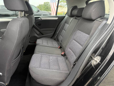 2013 Volkswagen Golf 2.5L PZEV