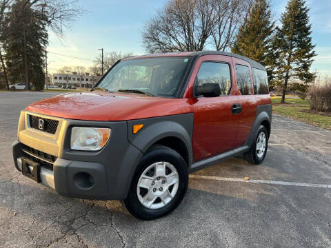 2005 Honda Element for sale at Del Sol Auto Mart in Des Plaines IL