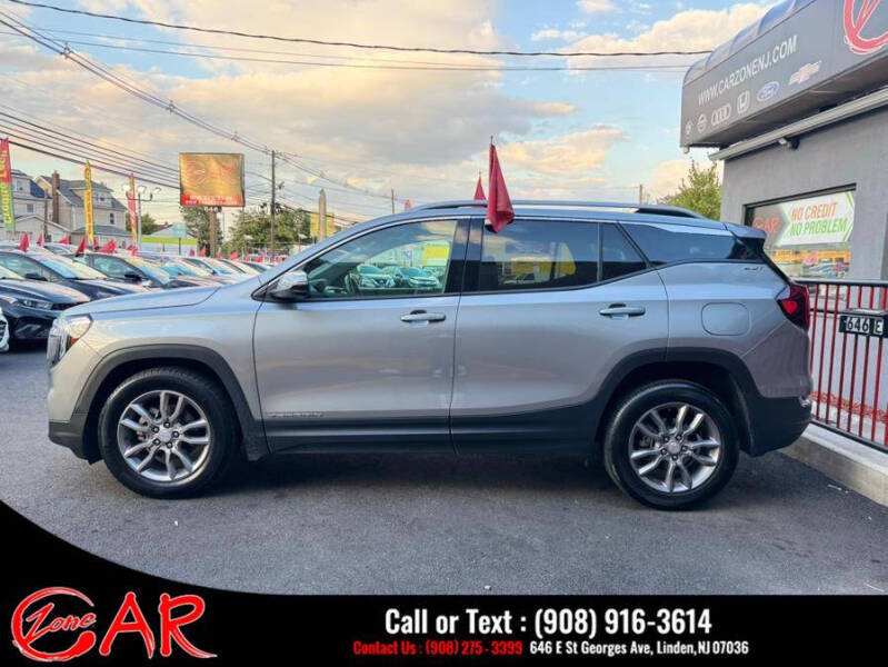 2024 GMC Terrain SLT