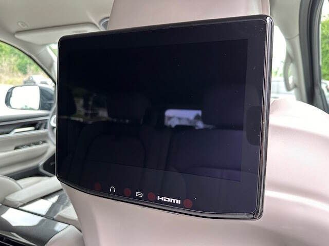 2024 Jeep Wagoneer L