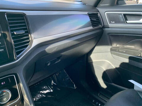 2020 Volkswagen Atlas Cross Sport V6 SEL Premium R-Line 4Motion