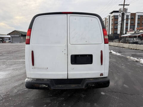 2009 GMC Savana 3500