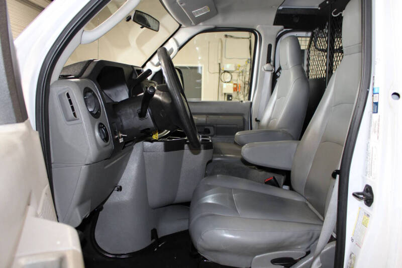 2014 Ford E-Series E-150