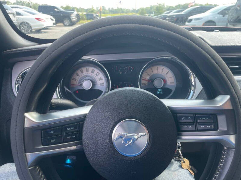 2011 Ford Mustang V6 Premium