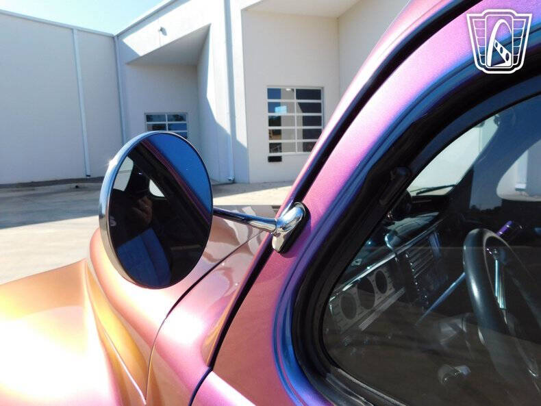 1948 Plymouth Deluxe