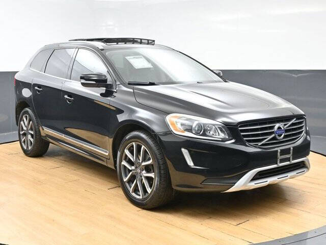 2017 Volvo XC60 T6 Dynamic