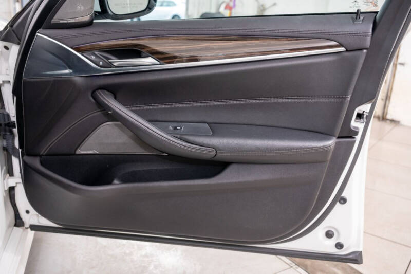 2018 BMW 5 Series 530i xDrive