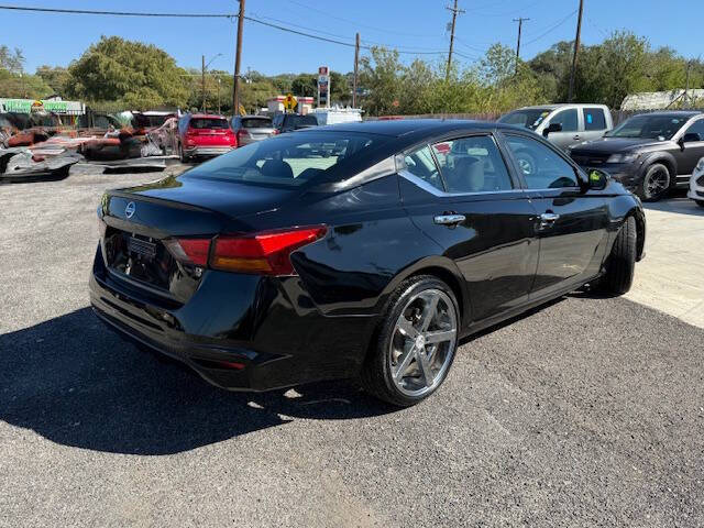 2021 Nissan Altima 2.5 S photo 4