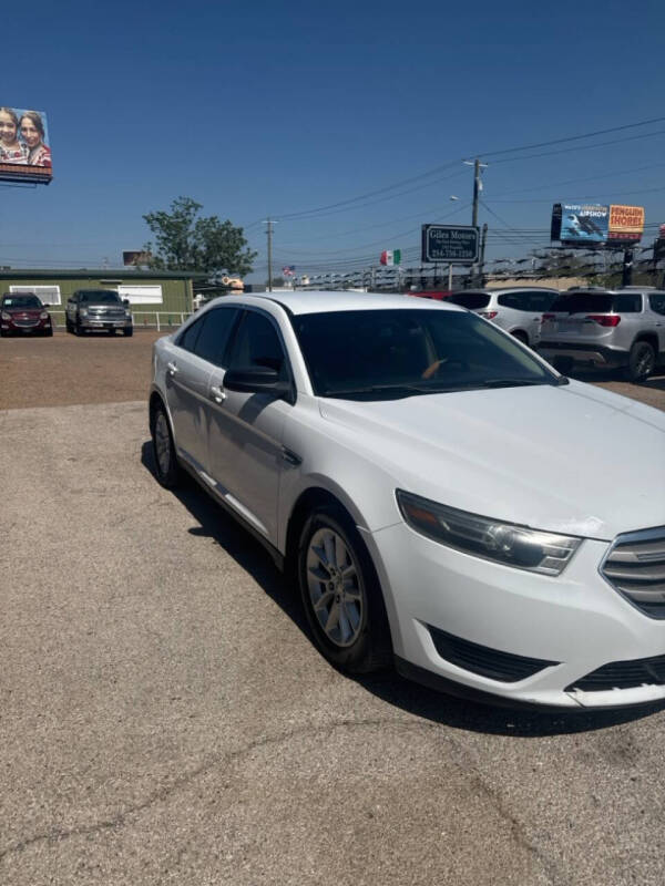 2014 Ford Taurus SE