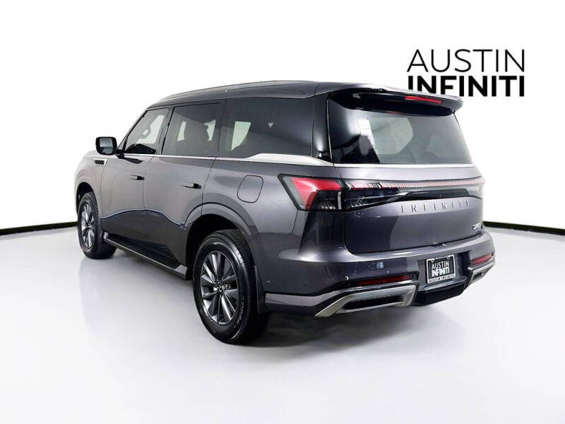 2026 Infiniti QX80 Pure