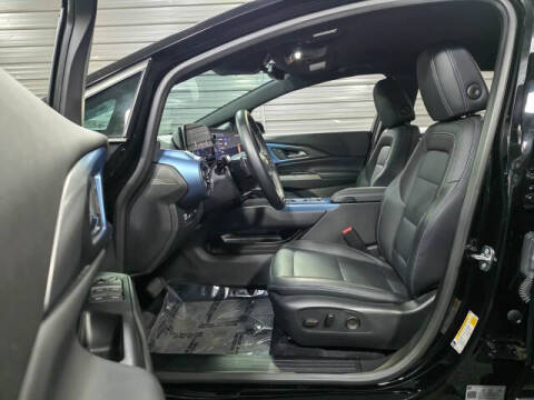 2024 Chevrolet Equinox EV LT