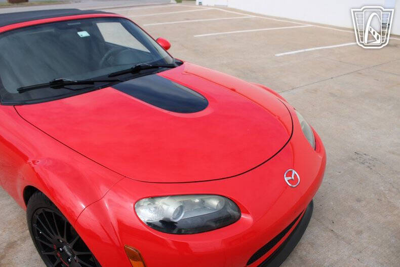 2006 Mazda MX-5 Miata