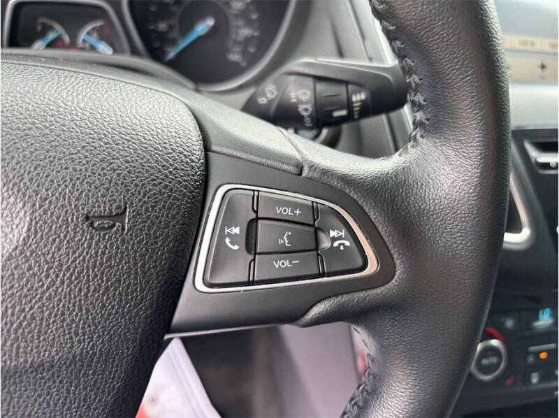 2016 Ford Focus Titanium