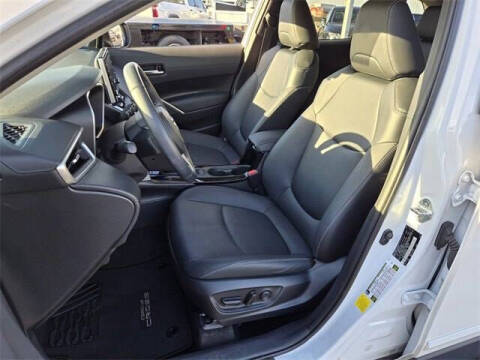 2022 Toyota Corolla Cross XLE