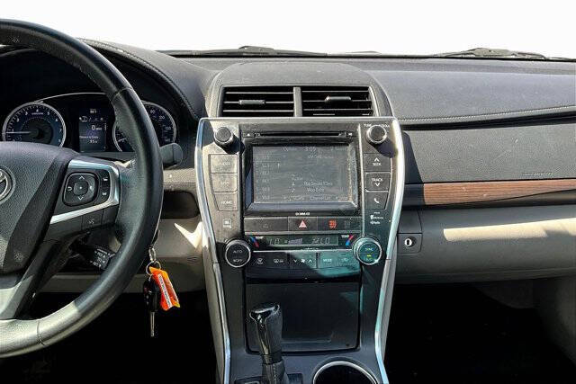 2017 Toyota Camry XLE