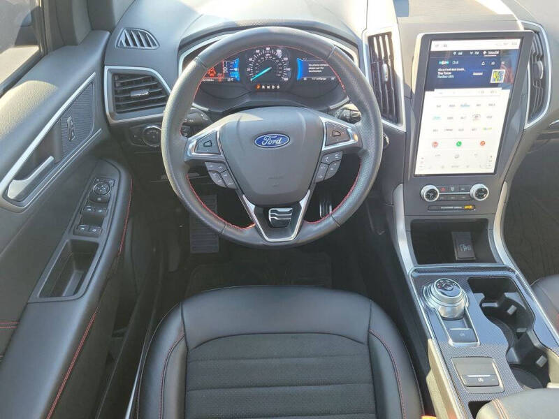 2021 Ford Edge ST-Line