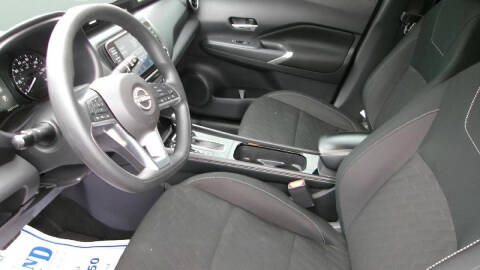 2024 Nissan Kicks SV