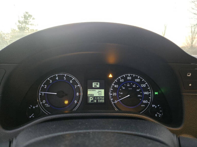 2011 Infiniti G37 Sedan x Sport Appearance Edition