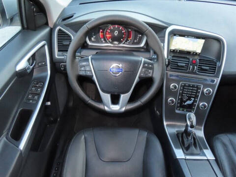 2016 Volvo XC60 T5 Drive-E Premier