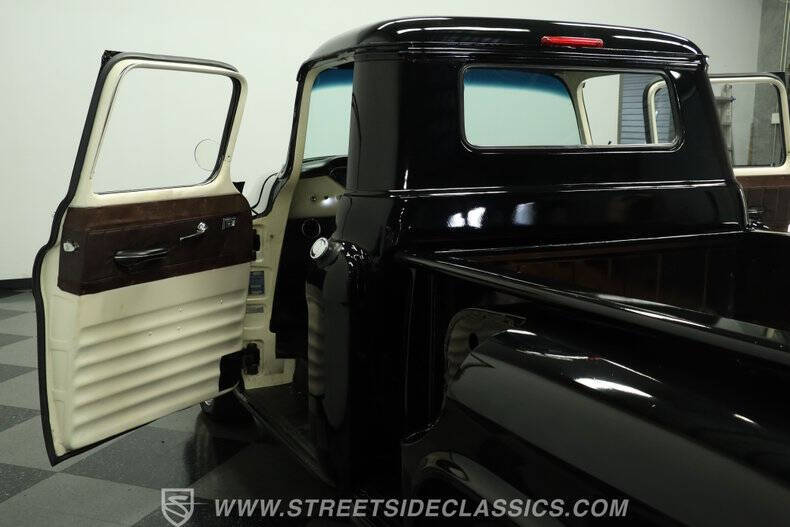1958 Chevrolet Apache