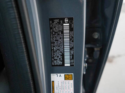 2025 Toyota Prius XLE