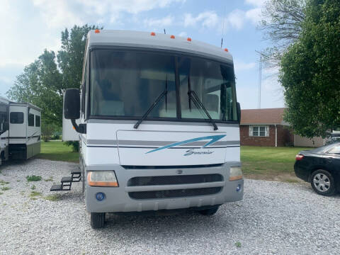 2004 Workhorse W22 for sale at Champion Motorcars in Springdale AR