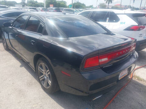 2013 Dodge Charger R/T Max