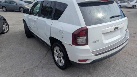 2017 Jeep Compass Sport