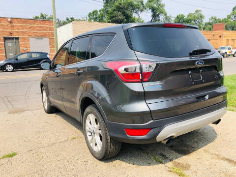 2017 Ford Escape SE