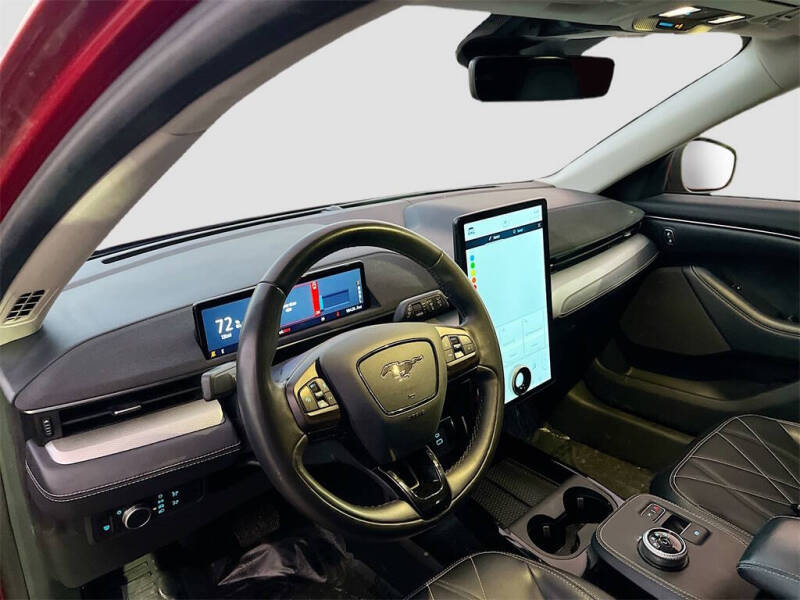 2021 Ford Mustang Mach-E Select