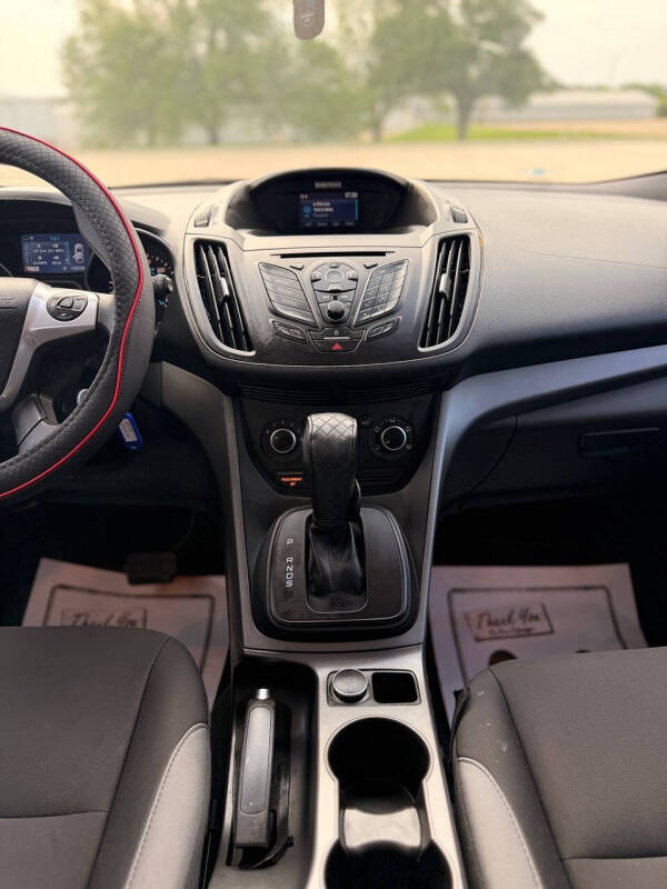 2015 Ford Escape S