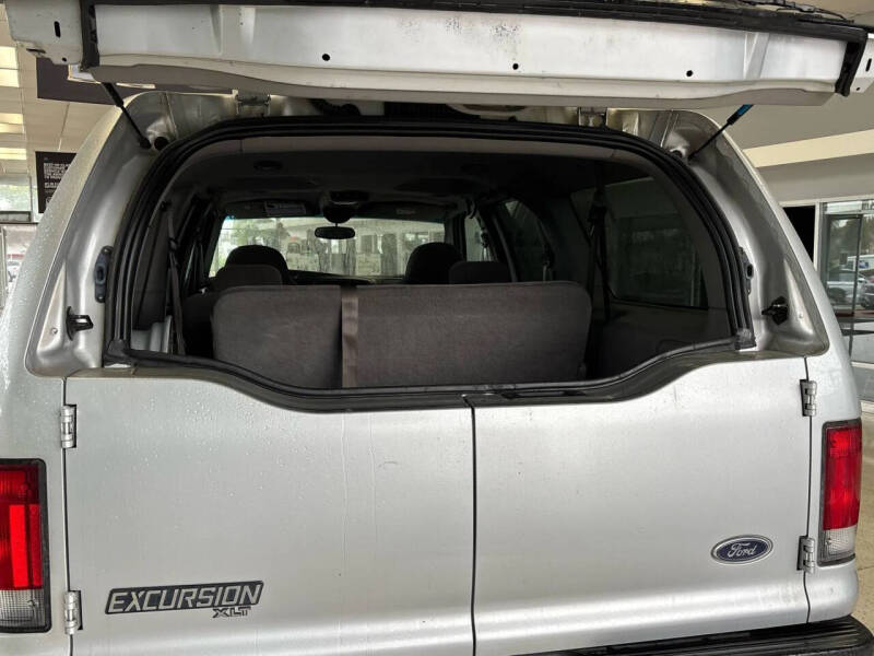 2000 Ford Excursion XLT