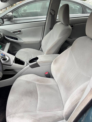 2014 Toyota Prius Three