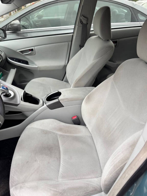 2014 Toyota Prius Three