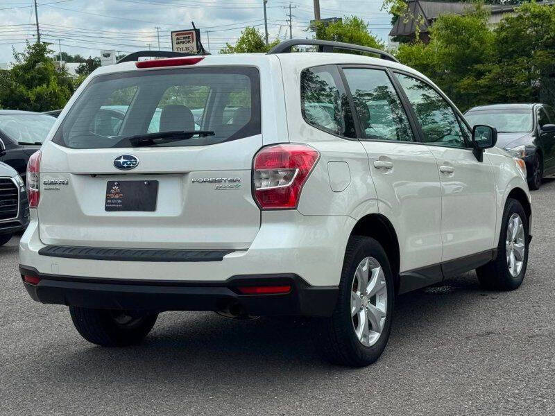2015 Subaru Forester 2.5i