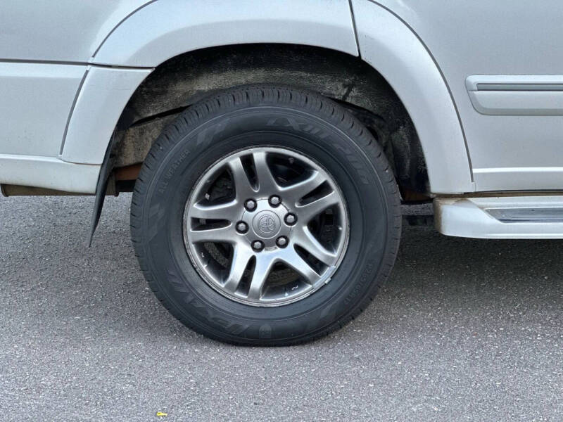 2005 Toyota Sequoia Limited