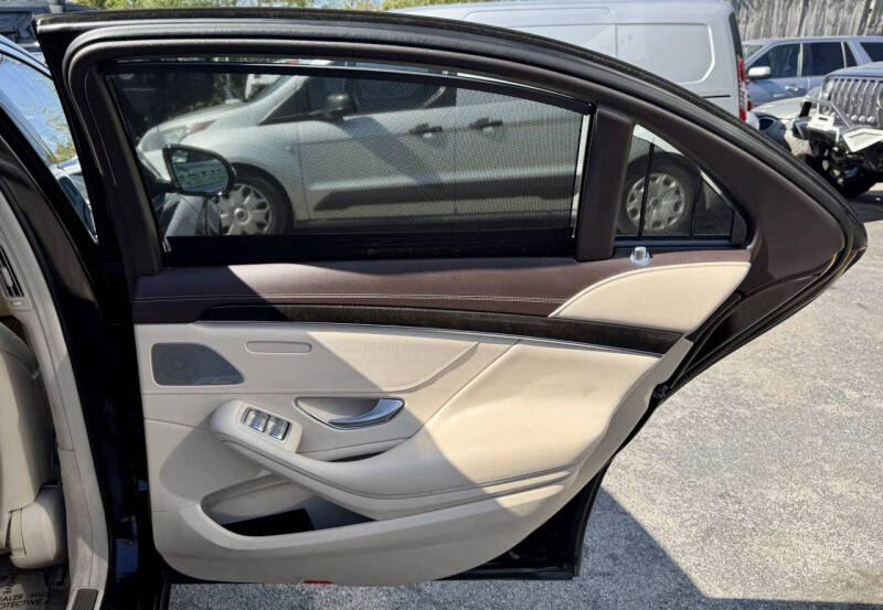 2015 Mercedes-Benz S-Class S 550