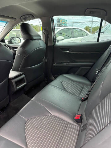 2019 Toyota Camry LE