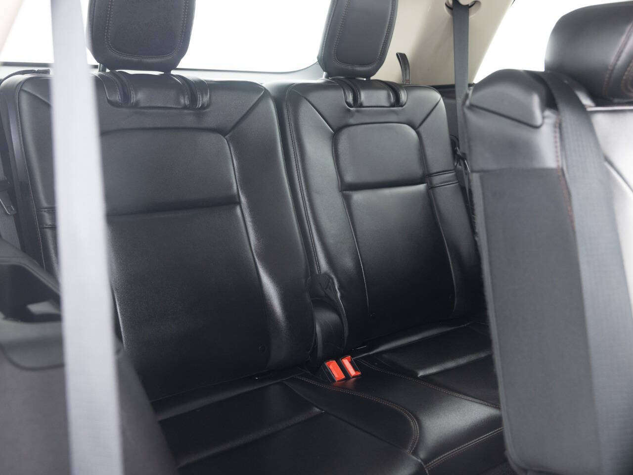 Used Car 2022 Lincoln Aviator  Livery Awd 4dr Suv For Sale Under $20,000 In Coal City, Illinois