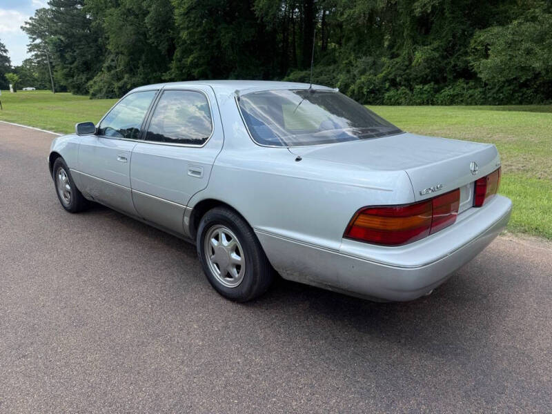 1991 Lexus LS 400