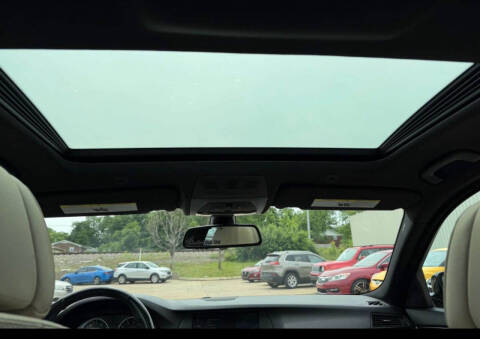 2012 BMW 5 Series 550i xDrive