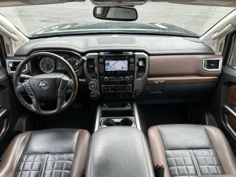 2016 Nissan Titan XD Platinum Reserve