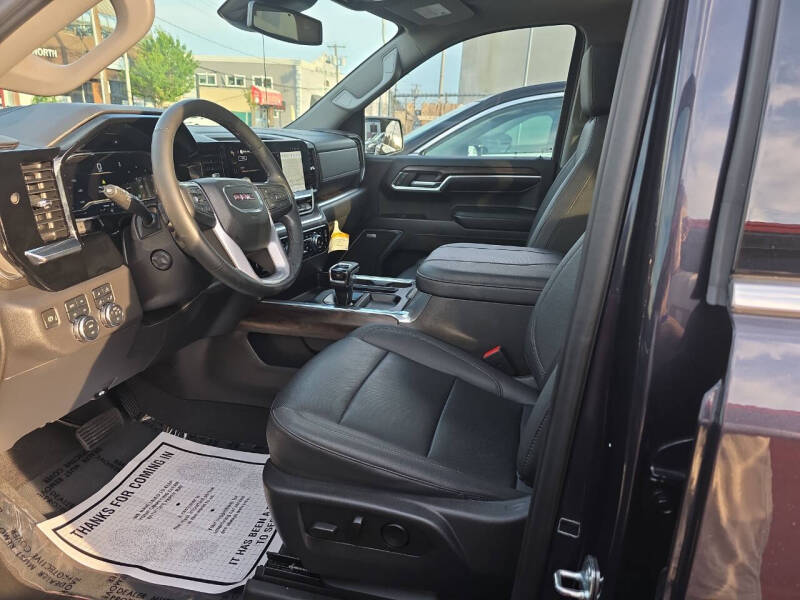 2023 GMC Sierra 1500 SLT