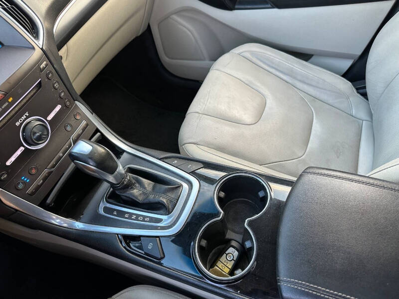 2015 Ford Edge Titanium