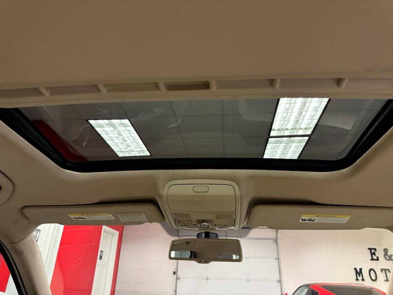 2013 Volkswagen Passat TDI SEL Premium