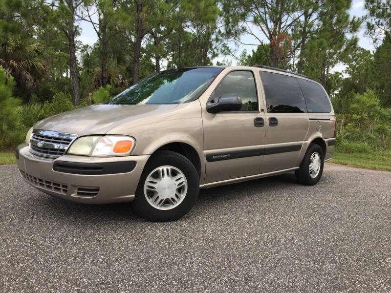 2004 Chevrolet Venture for sale at VICTORY LANE AUTO SALES in Port Richey FL