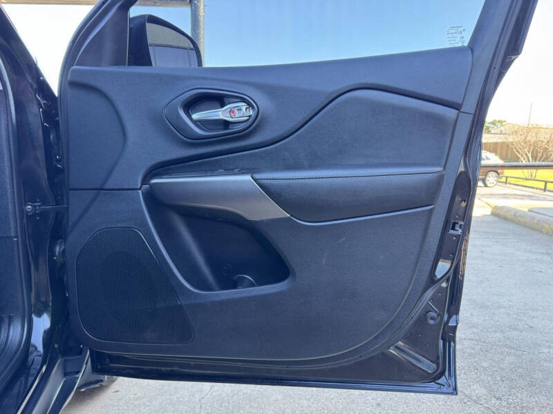 2020 Jeep Cherokee Latitude