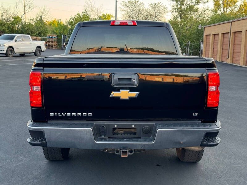 2018 Chevrolet Silverado 1500 LT photo 6